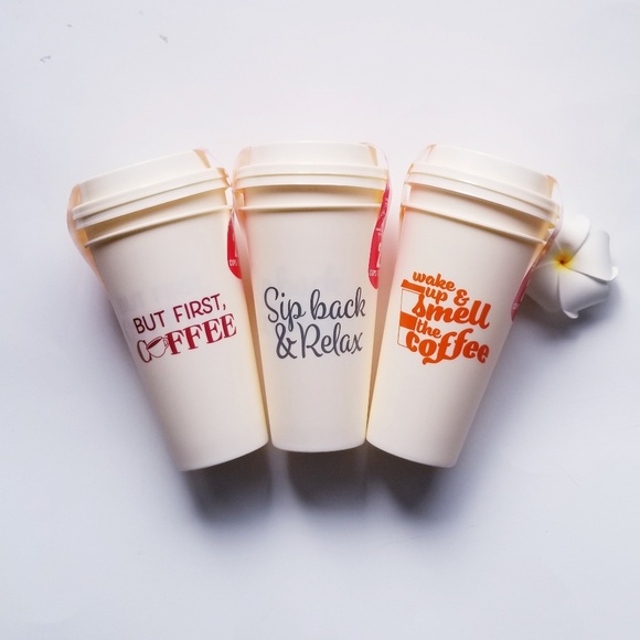 Other - NWT REUSABLE TRENDY COFFEE CUPS